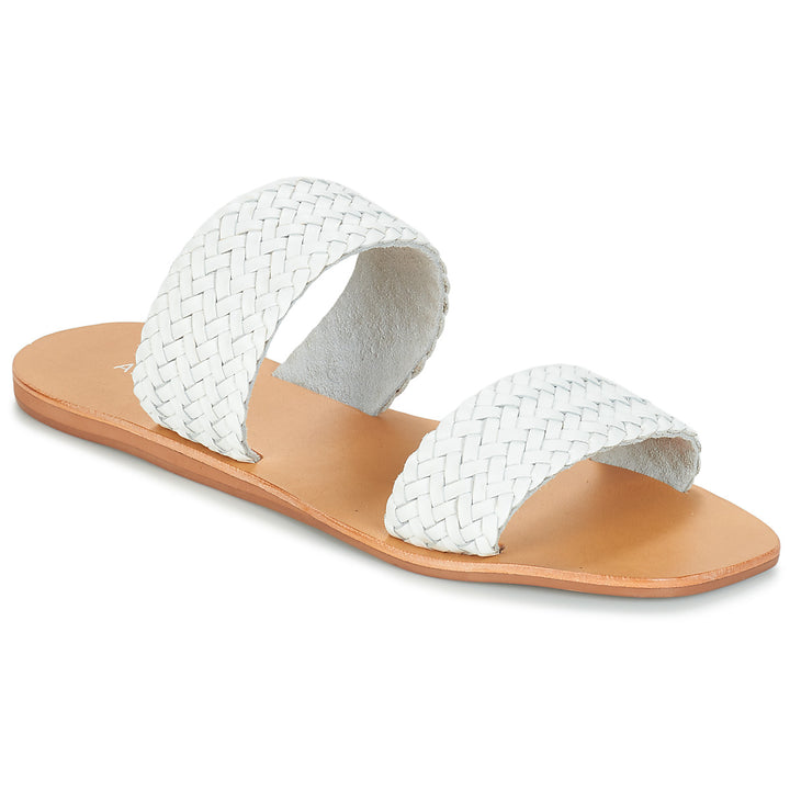 Andre Mules Chupa Femme
