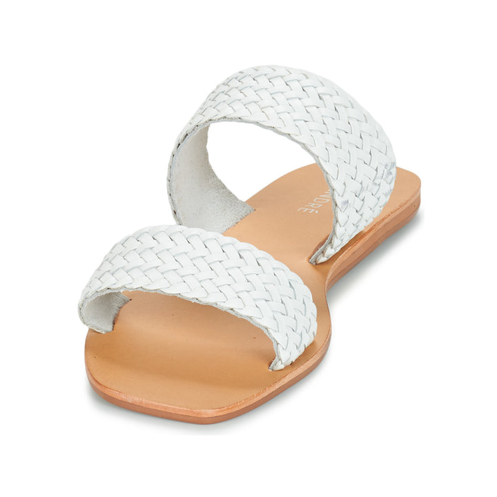 Andre Mules Chupa Femme