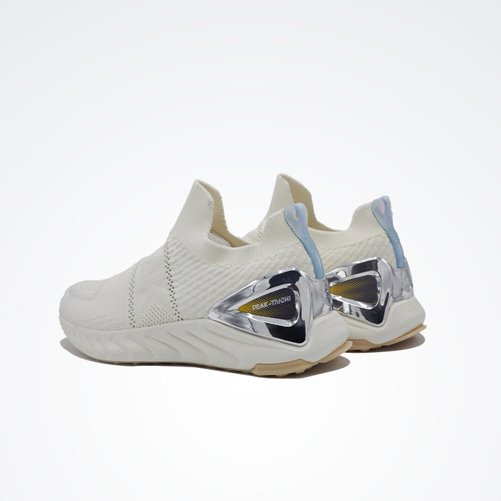 Peak Running Shoes