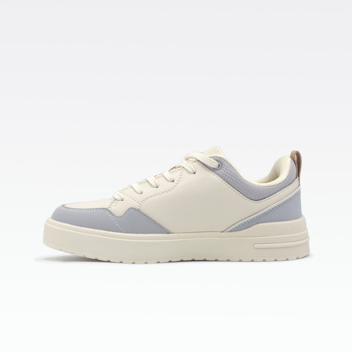 Peak Casual Shoes Beige white
