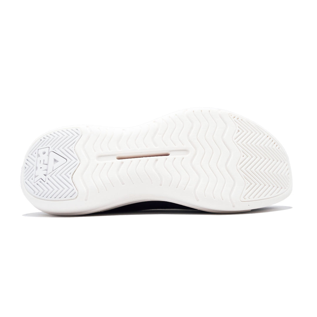 Peak Sports Shoes Black/White