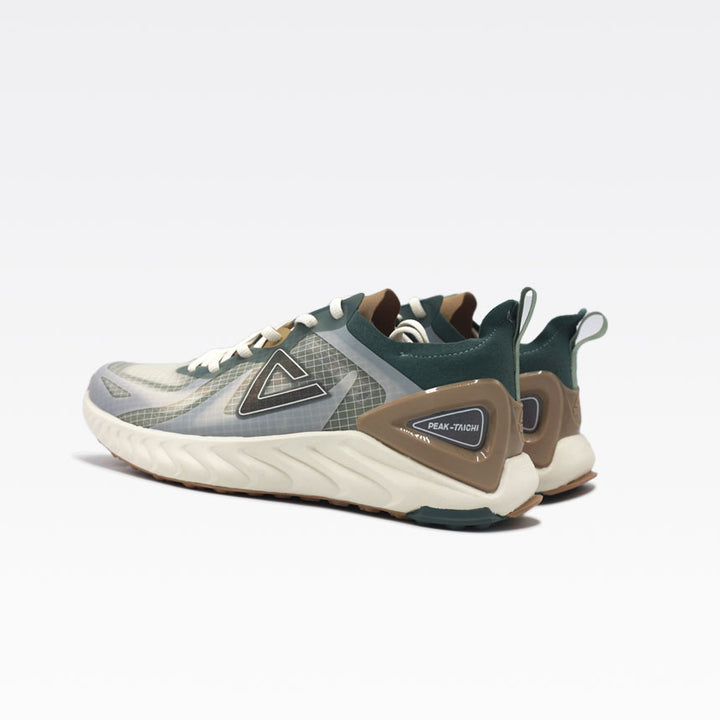 Peak Running Shoes
