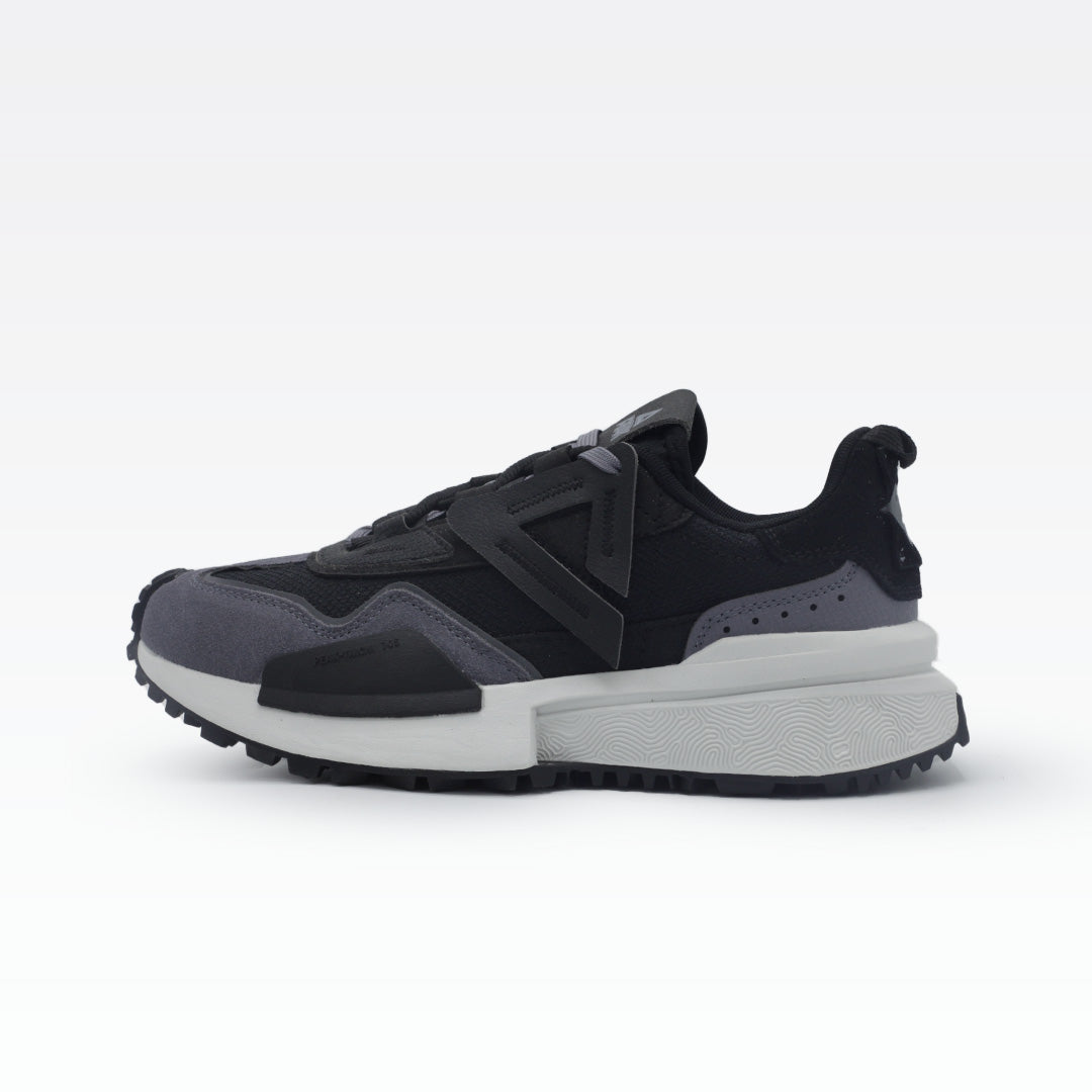 Peak Flair 2.0 Black/Paloma Ash