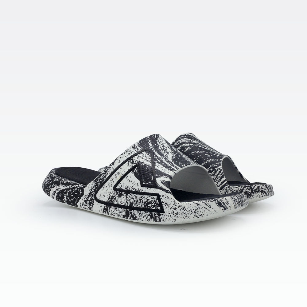Peak Slippers Black/Beige