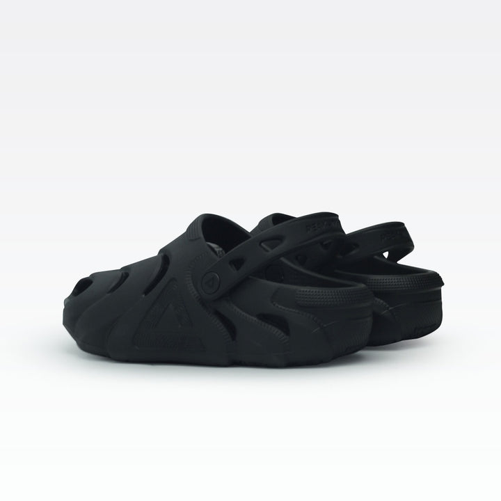 Peak Sandals Black