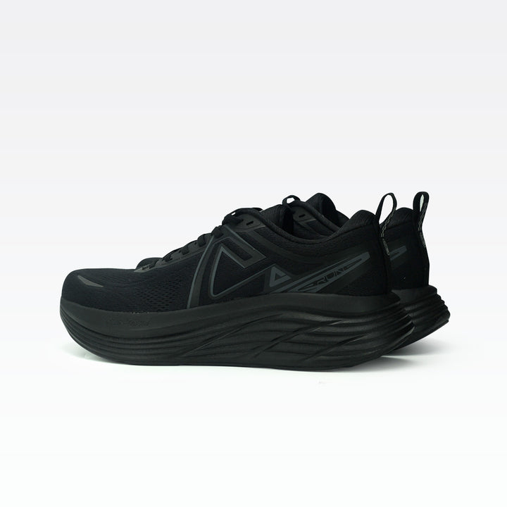 Peak Turbo All Black