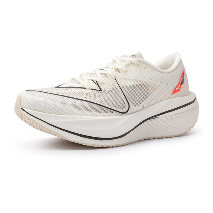 Peak Taichi Up30 4.0 White Black