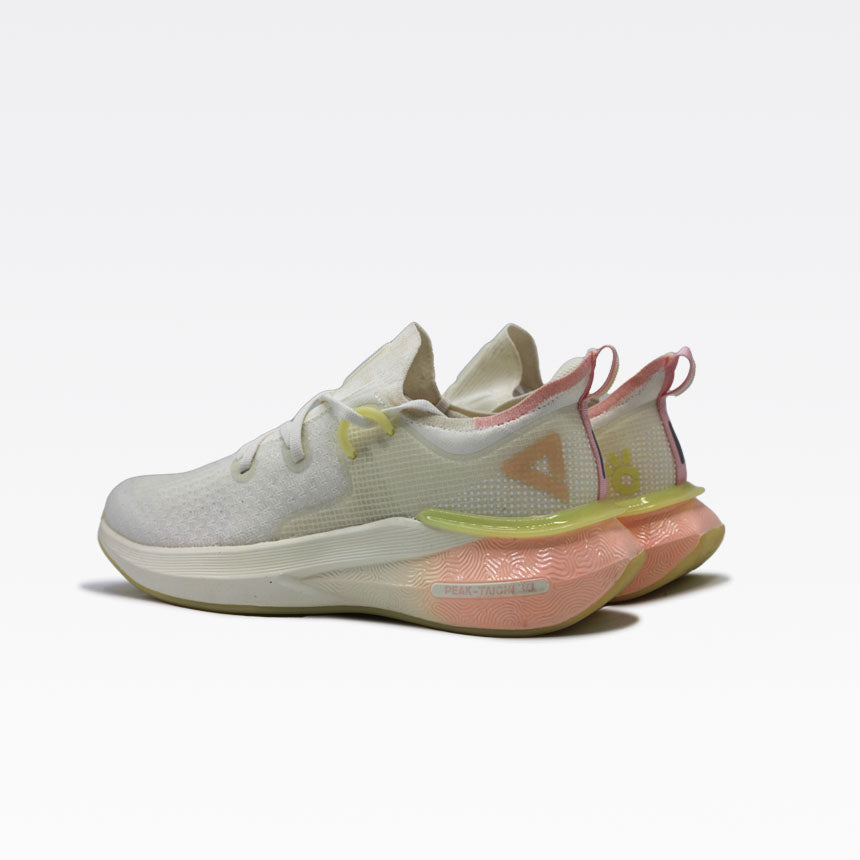 Peak Running Shoes