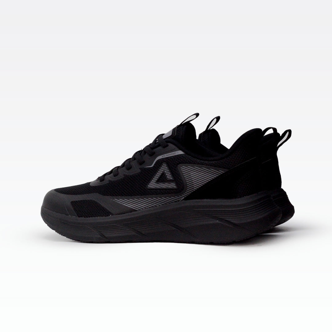 Peak Sports Shoes All Black