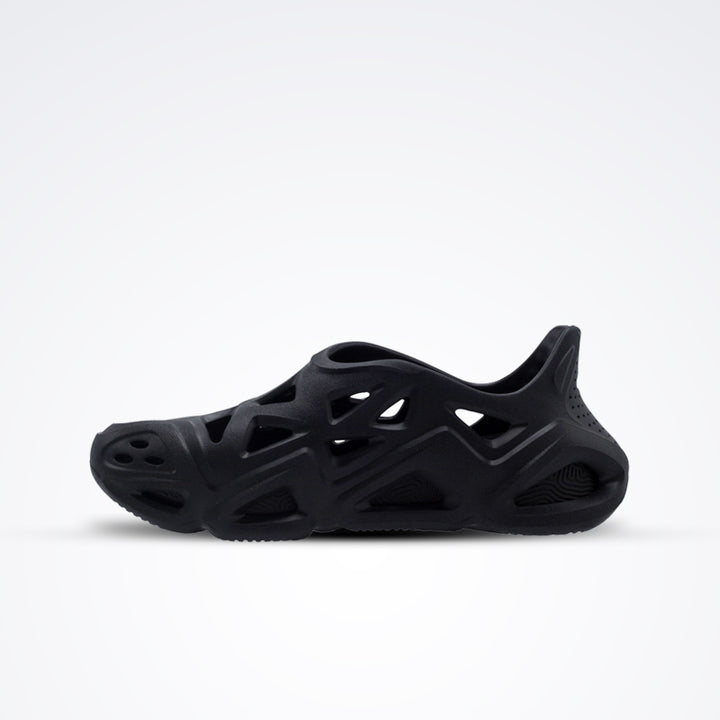 Peak Taichi Slides Black